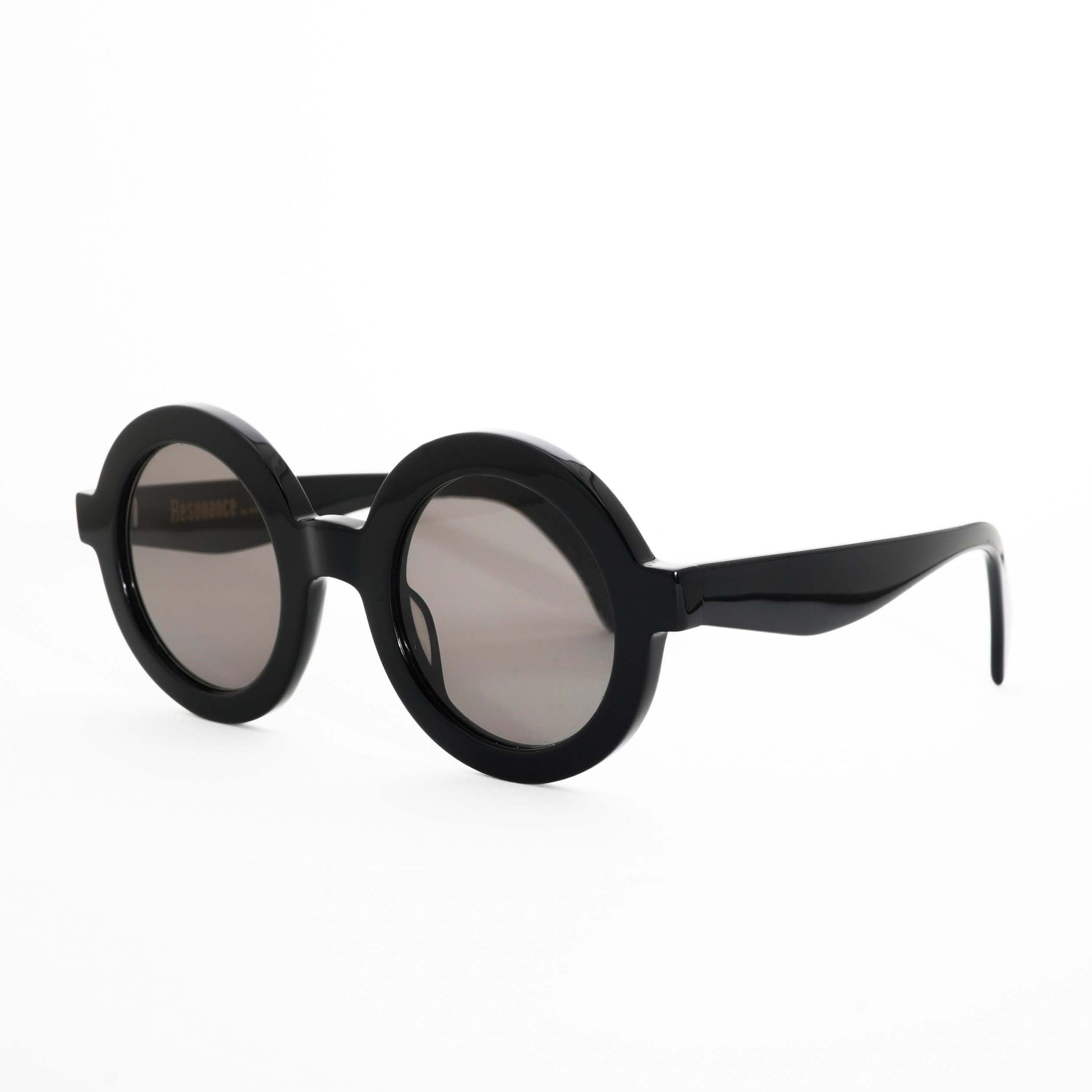 resonance_metronome_aristo_sunglass