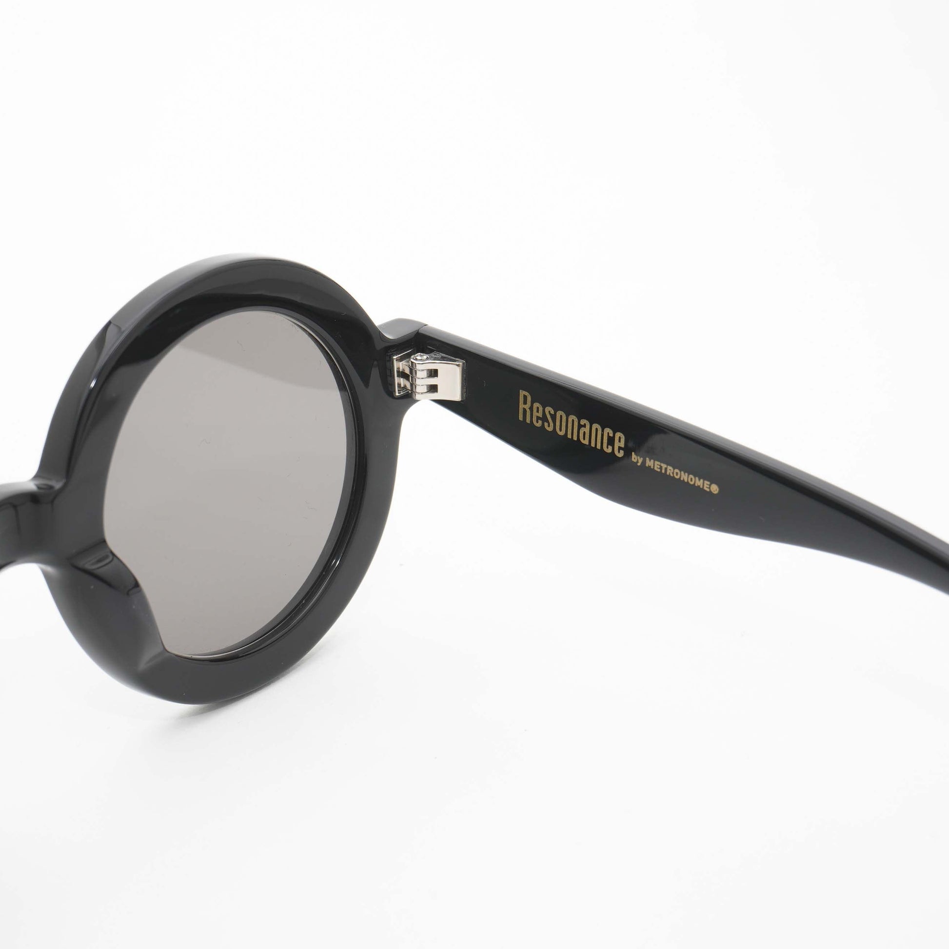 resonance_metronome_aristo_sunglass