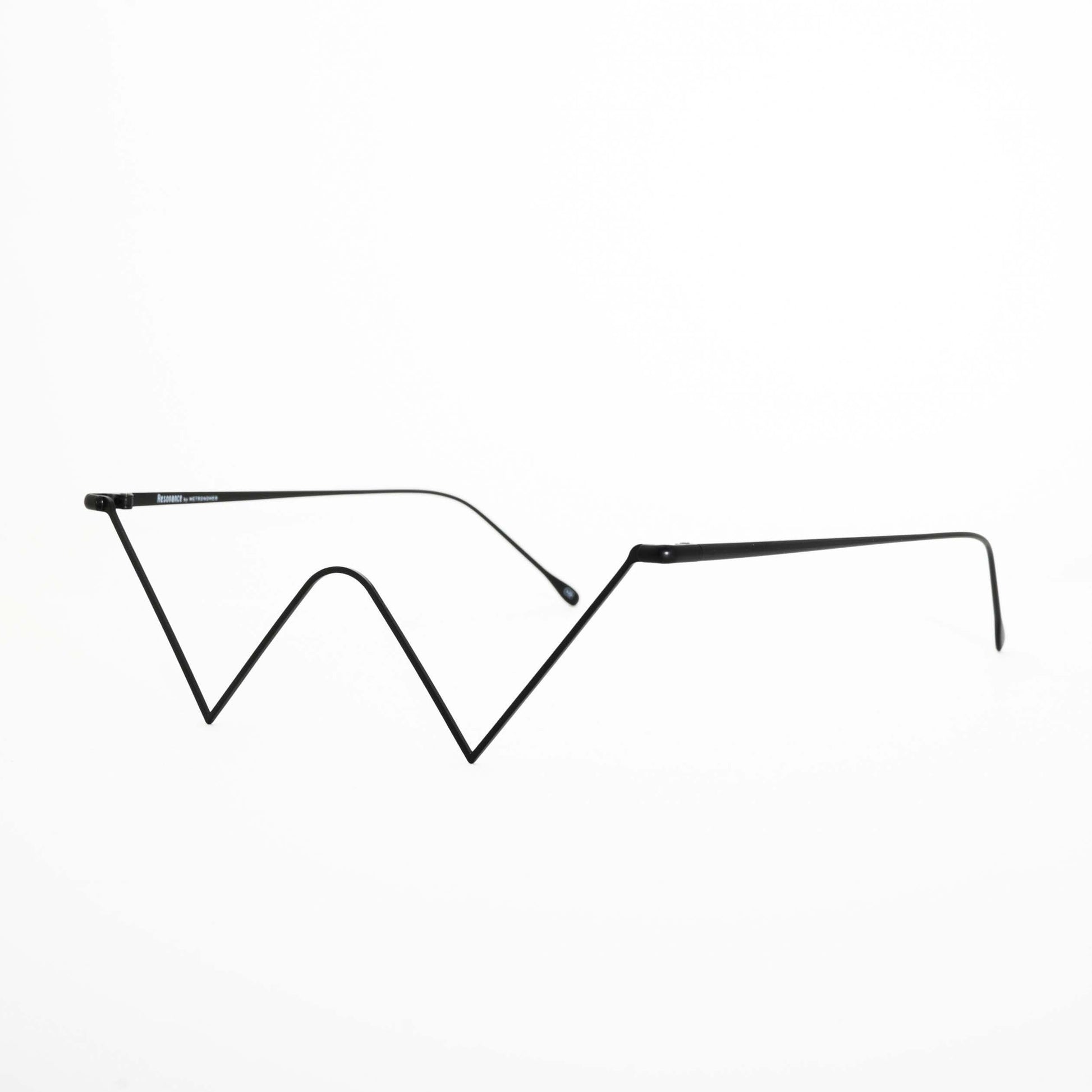 resonance_metronome_bright_wireglass