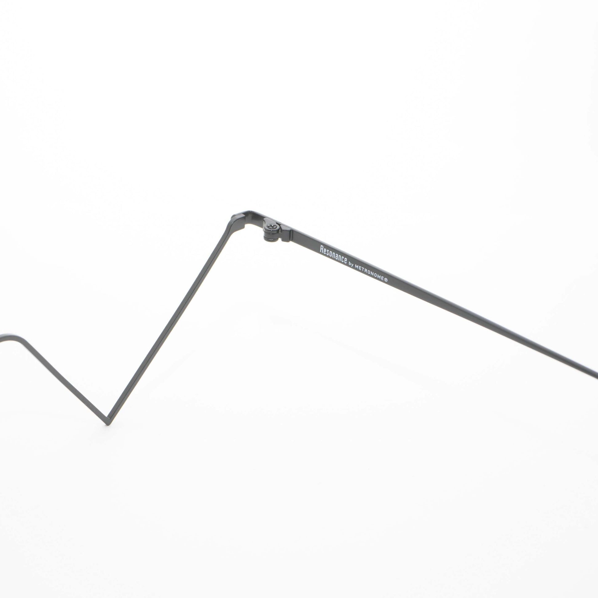 resonance_metronome_bright_wireglass