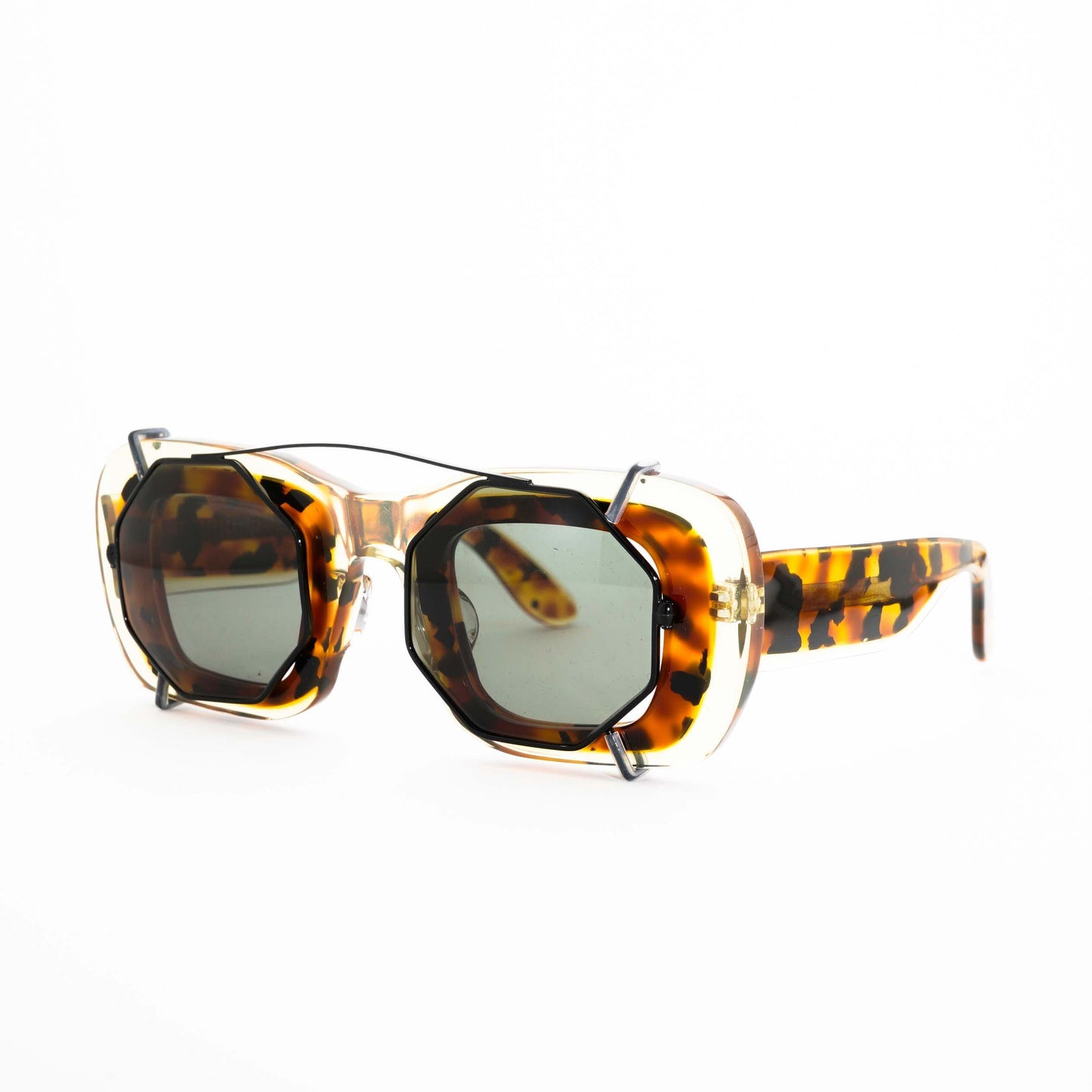 resonance_metronome_blast_sunglass