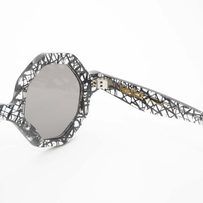 resonance_metronome_balancier_sunglass